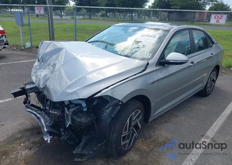 2024 Volkswagen Jetta 1.5T Sel from USA, damaged, VIN 3VWGM7BU8RM082269